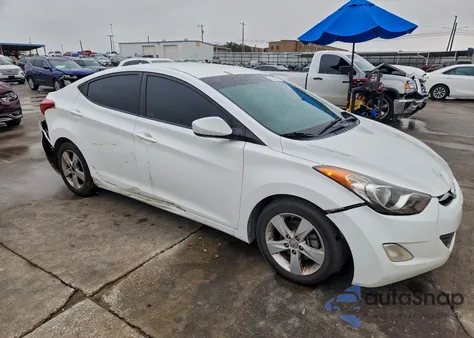 2013 Hyundai Elantra Gls из США, поврежденный, VIN 5NPDH4AE8DH449110